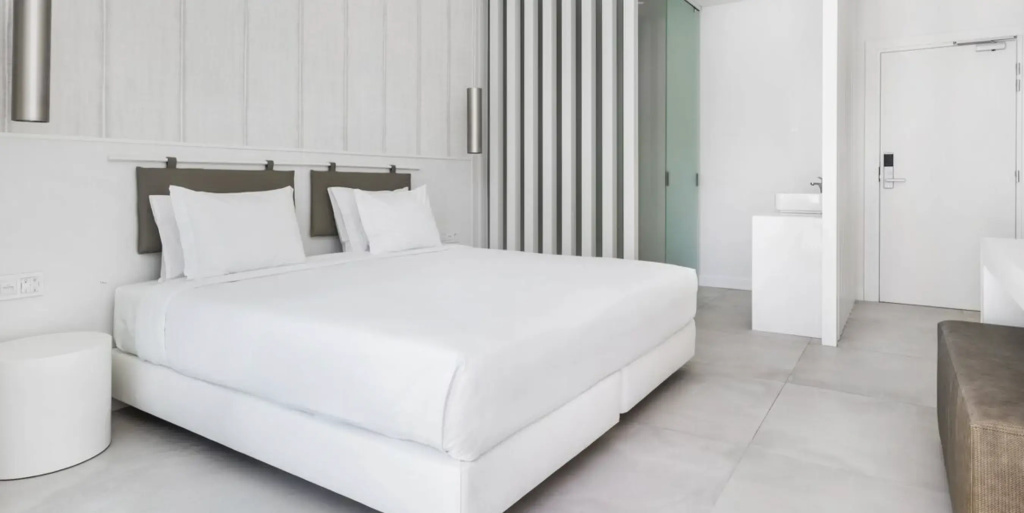 Double room with balcony and with view (twin beds)