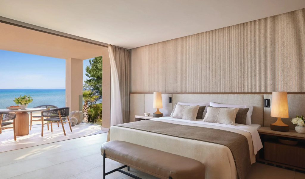 2 Bedrooms Grand Residence with balcony and beachfront