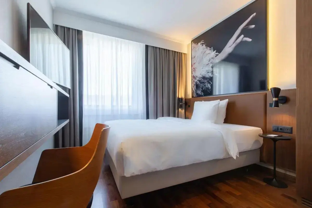 Individual room