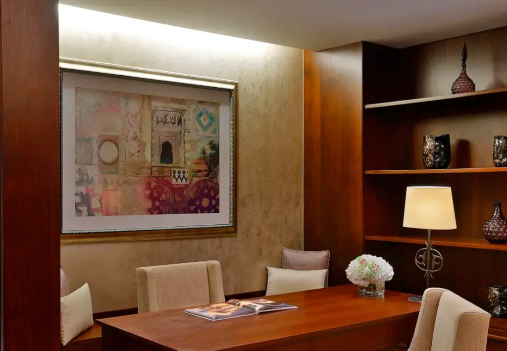 The Ritz-Carlton, Dubai