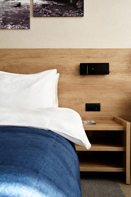 Двухместные апартаменты-студио Корпус Центр №1 двуспальная кровать в Вальсет Премиум