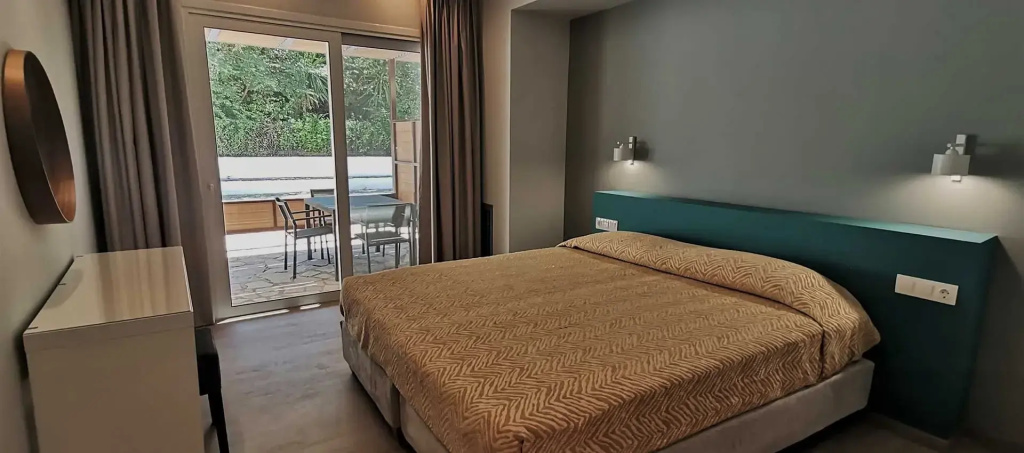 Rose Apartment