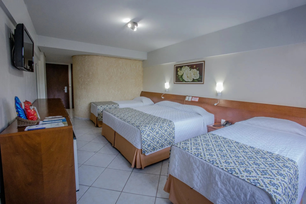 Foz Presidente Comfort Hotel - Chambres