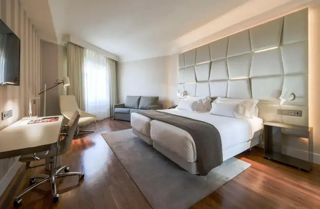 Family Double room (twin beds)