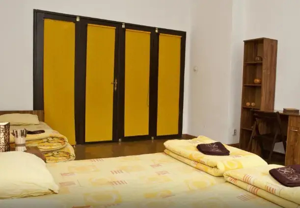 Triple room