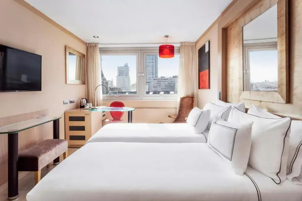 Premium Double room with view (twin beds)