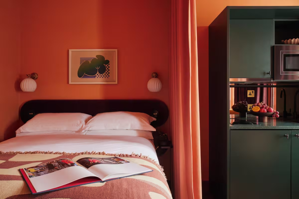 City Double Studio (full double bed)