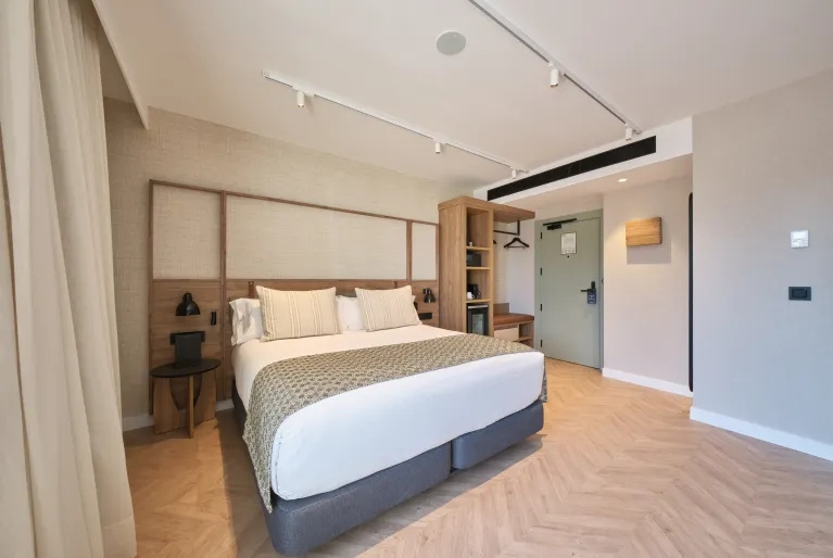 Catalonia Sagrada Familia Hotel - Chambres