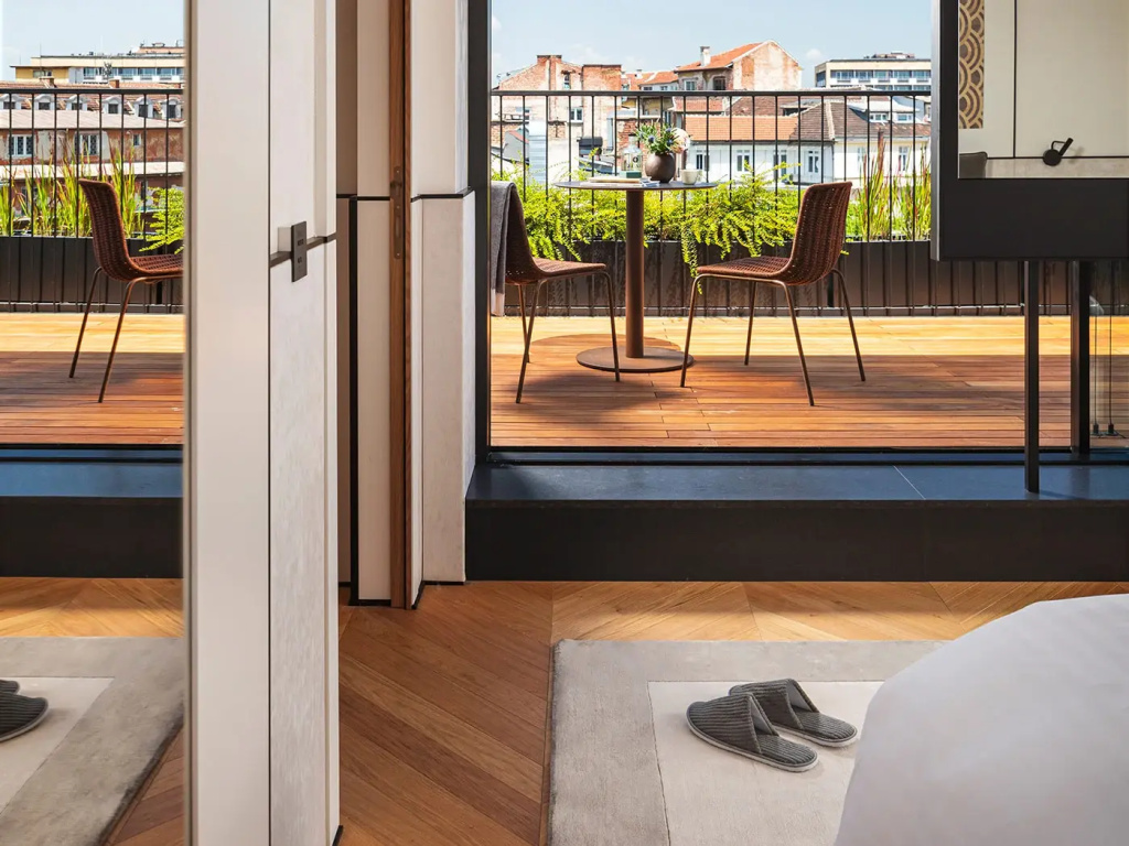 Double Loft with view (full double bed)