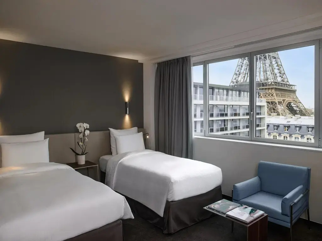 Superior Eiffel Tower View Double room (twin beds)