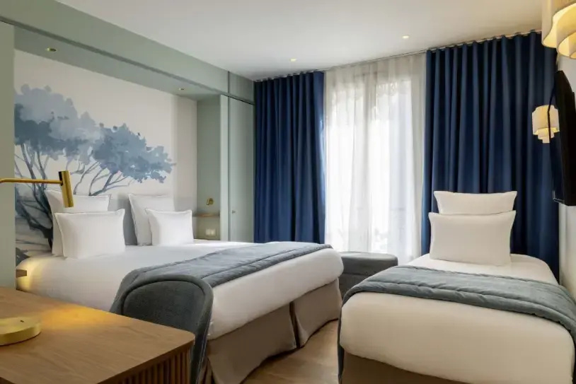 Triple room