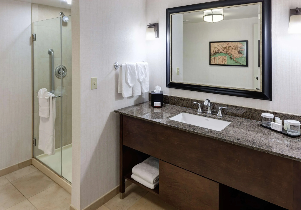 Embassy Suites by Hilton Anchorage - Chambres