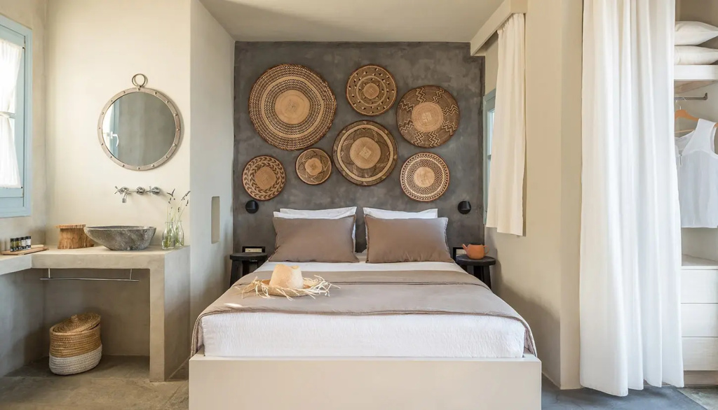 Perseus Double room (full double bed)