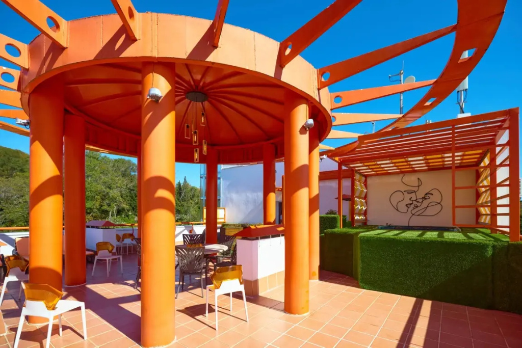Penthouse with beautiful panoramic view