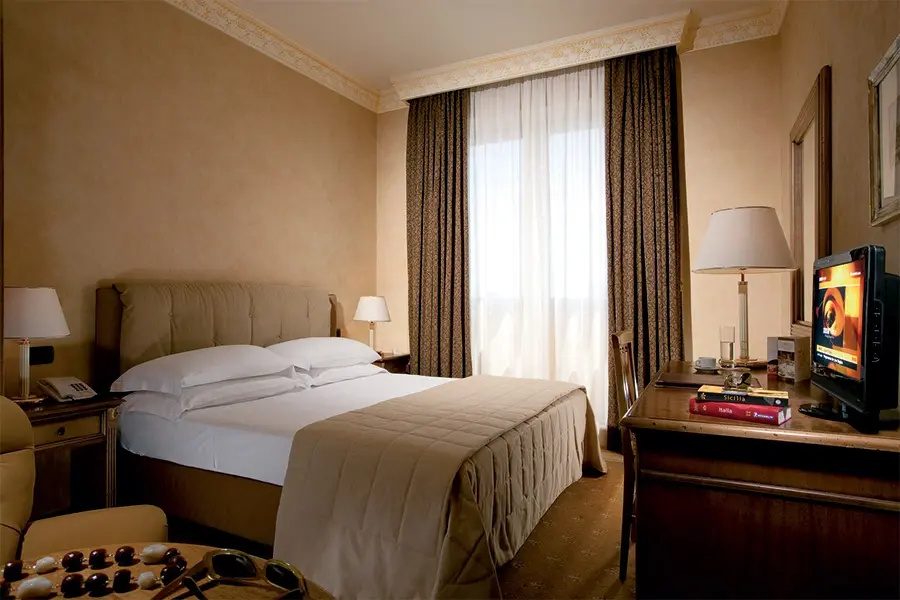 Hotel photo 11