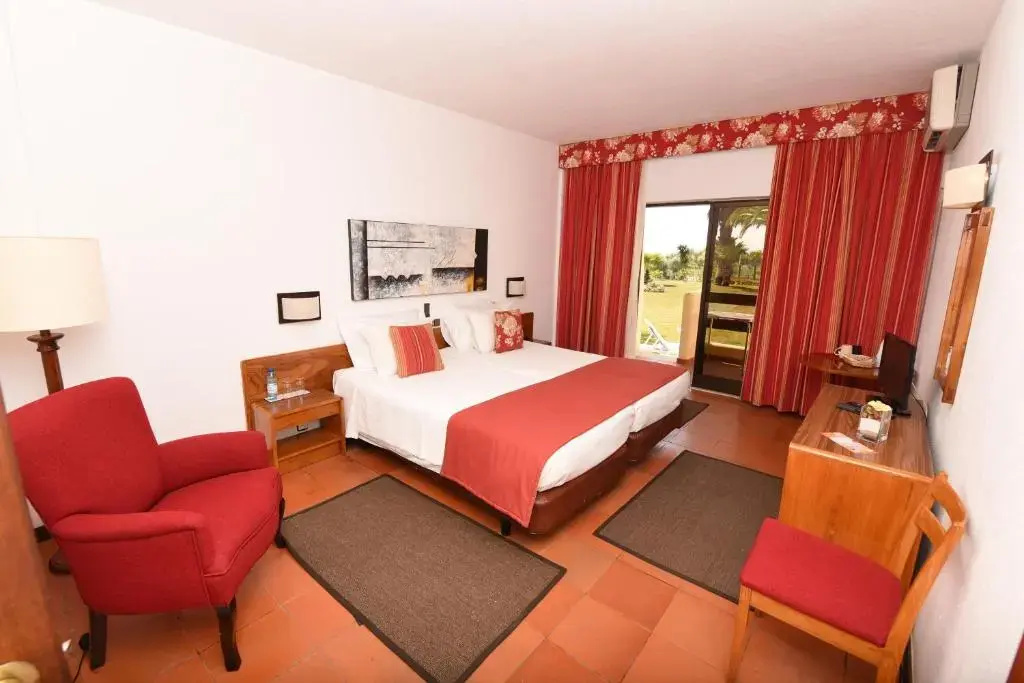 Praia da Lota Resort - Hotel & Apartments - Chambres