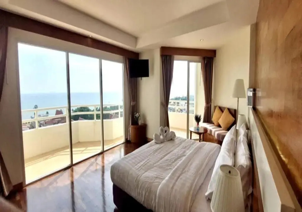 Welcome Jomtien Beach Hotel — фото