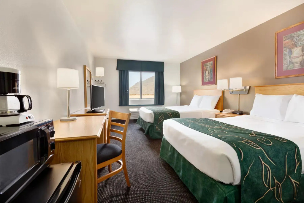Quadruple room