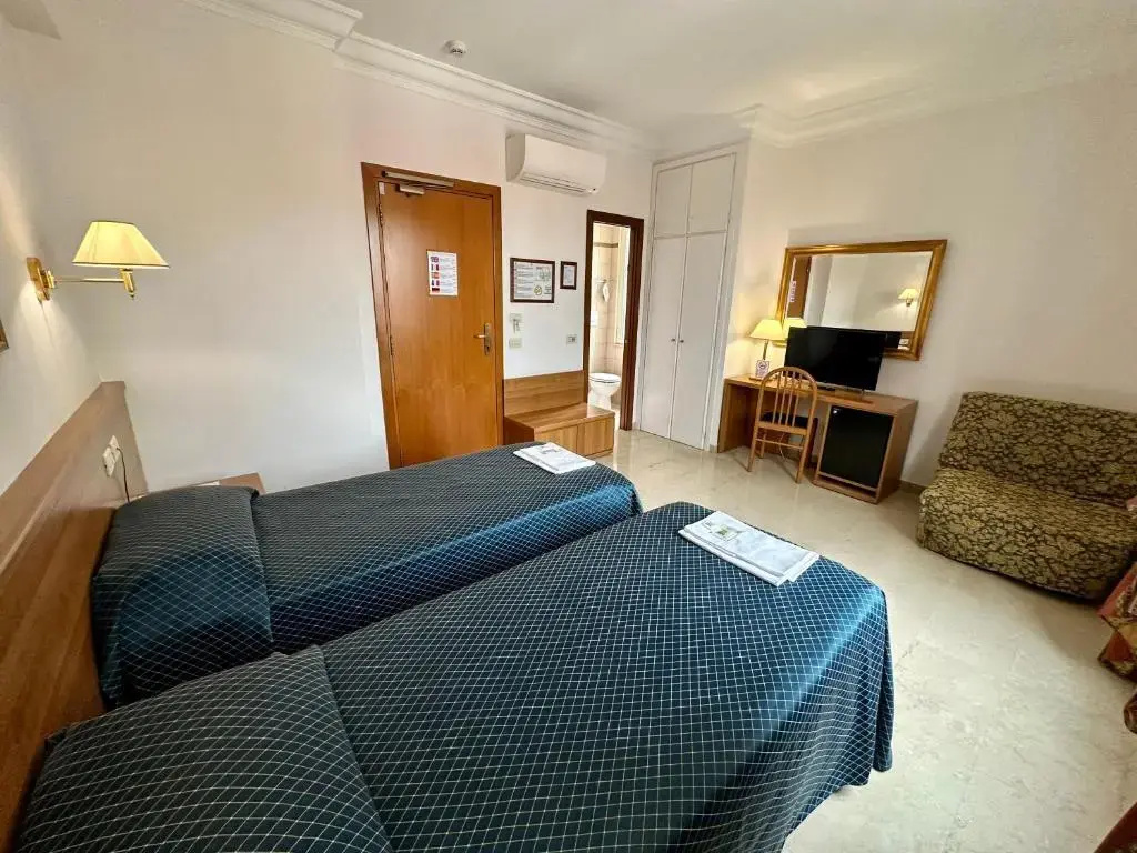 Hotel Principe Di Piemonte - Chambres