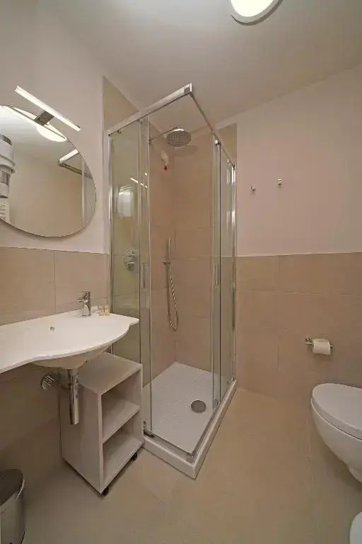 Image 15