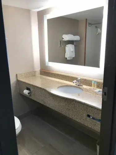 Wingate by Wyndham Convention Ctr Closest Universal Orlando - Chambres