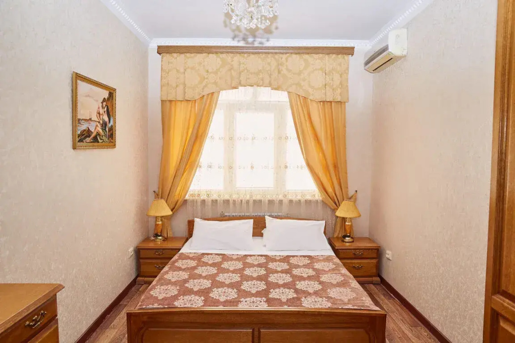 Tarho Hotel Room Type - 2 Bedrooms Double room with view full double bed