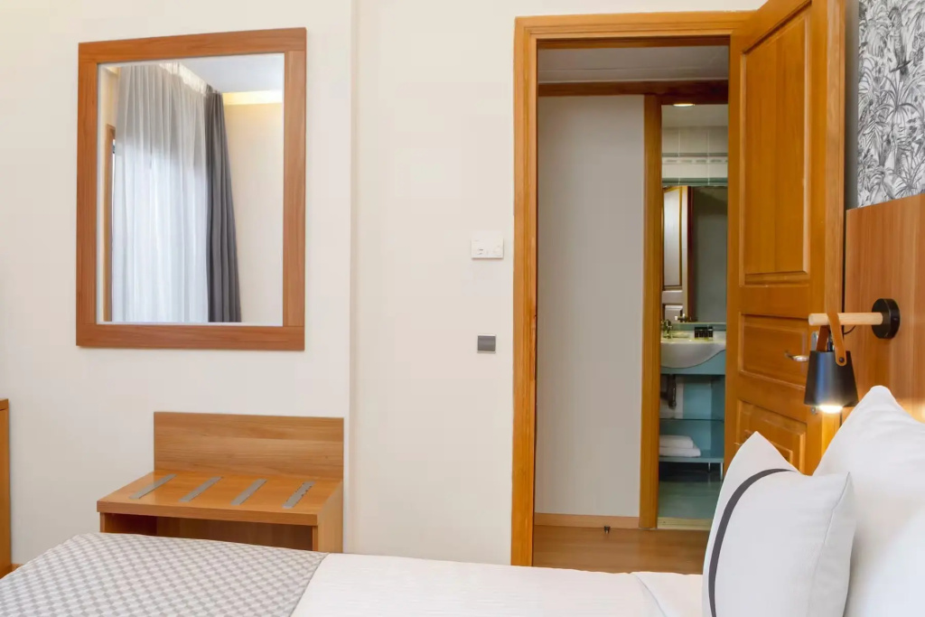 Zeus Essence Ramada by Wyndham Athens Hotel - Chambres