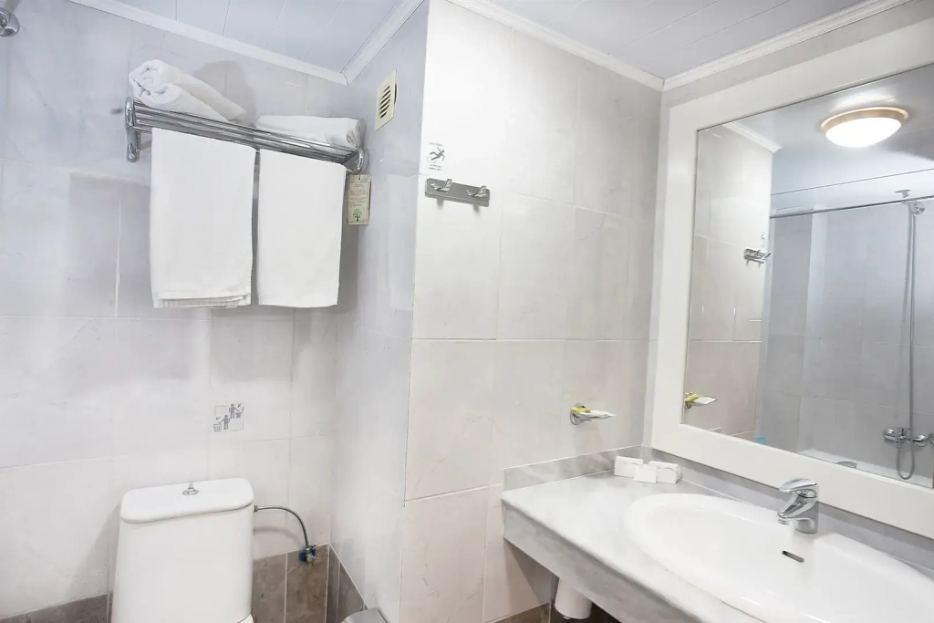 Atlantis Hotel - Chambres