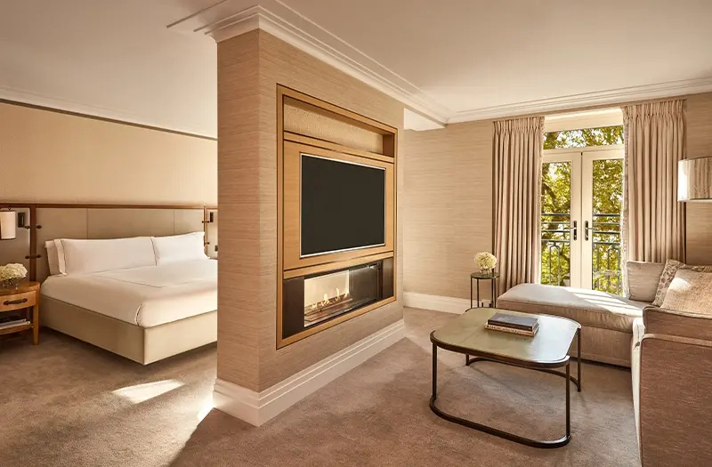 Deluxe Double Junior Suite (twin beds)