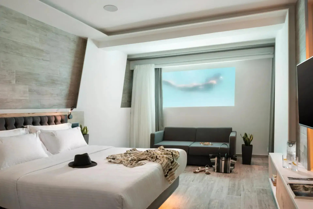 Subterraine (No Window) Double Junior Suite (full double bed)