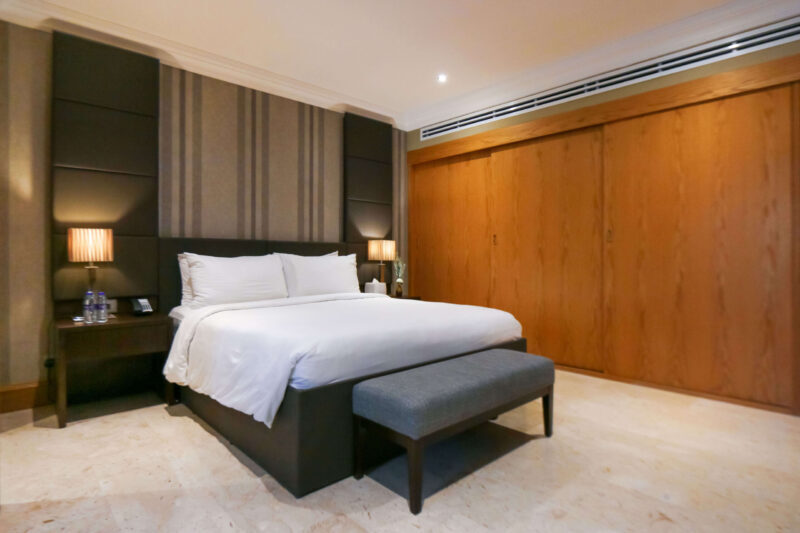 Dubai Marine Beach Resort & Spa