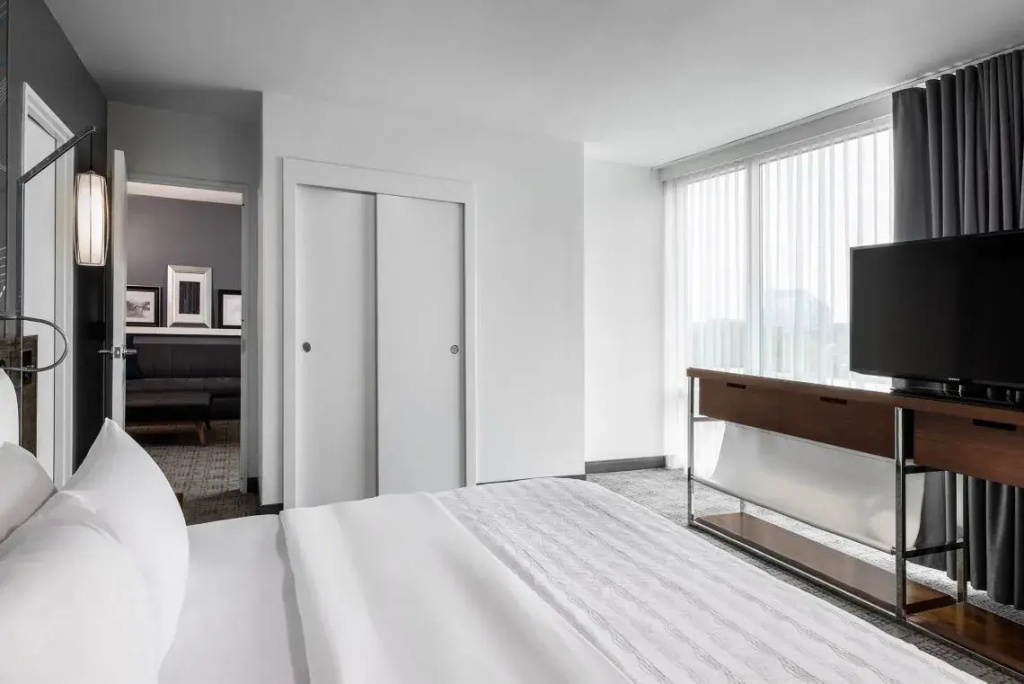 Le Meridien Atlanta Perimeter by Marriott - Chambres