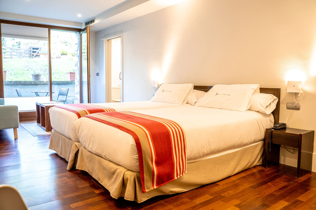 Double room (twin beds)