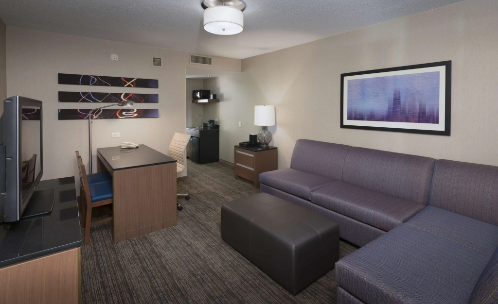 Embassy Suites by Hilton Chicago Downtown Magnificent Mile - Chambres