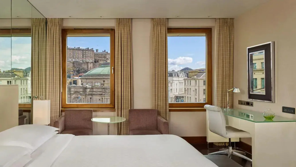Sheraton Grand Hotel & Spa, Edinburgh - Chambres