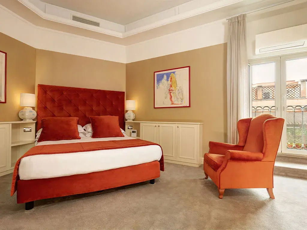 Deluxe Double Suite (full double bed)