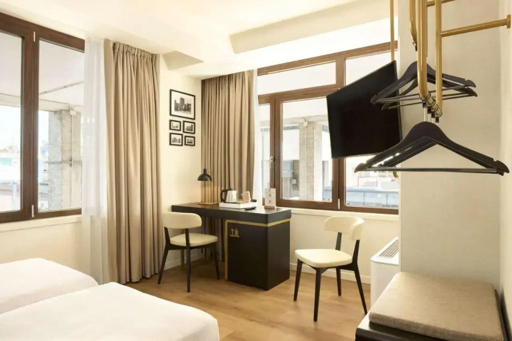 Hotel photo 25