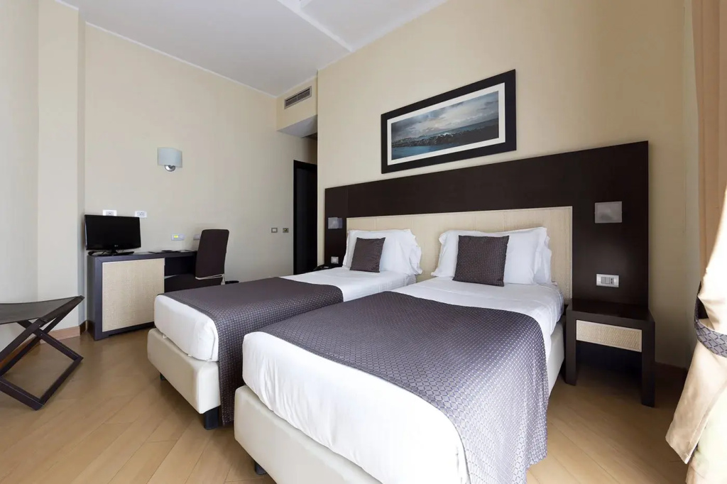 Hotel Naples - Chambres