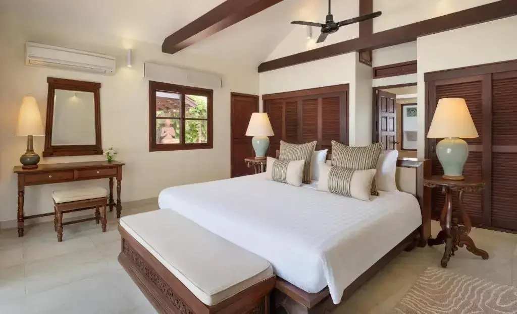 Villa beachfront