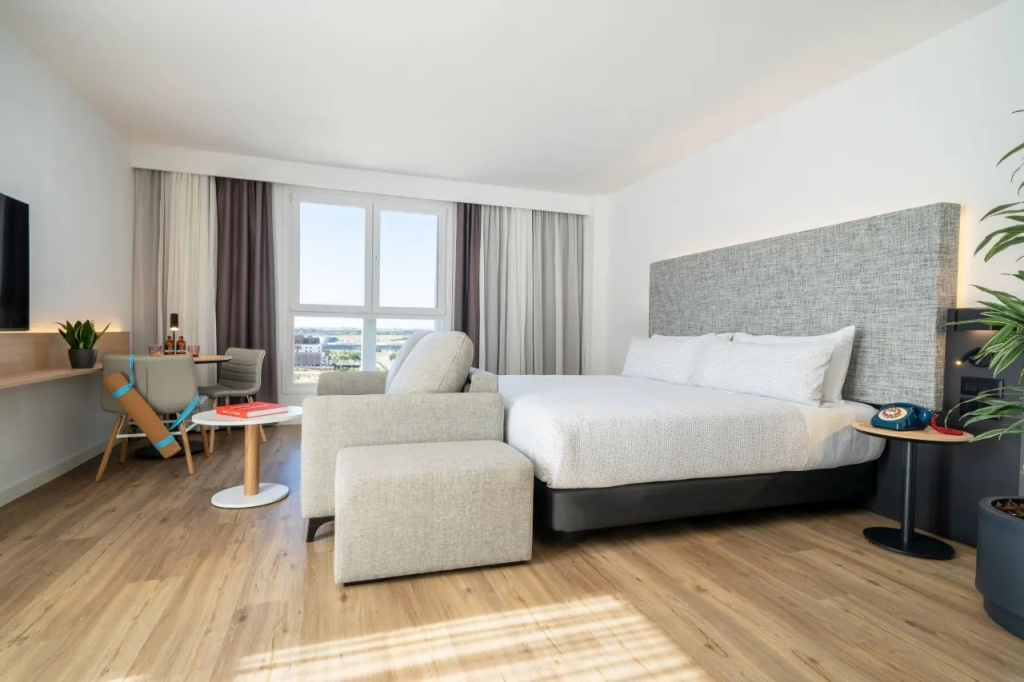Double The Loft (full double bed)