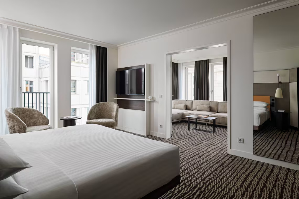 1 Bedroom Executive Double Suite (full double bed)