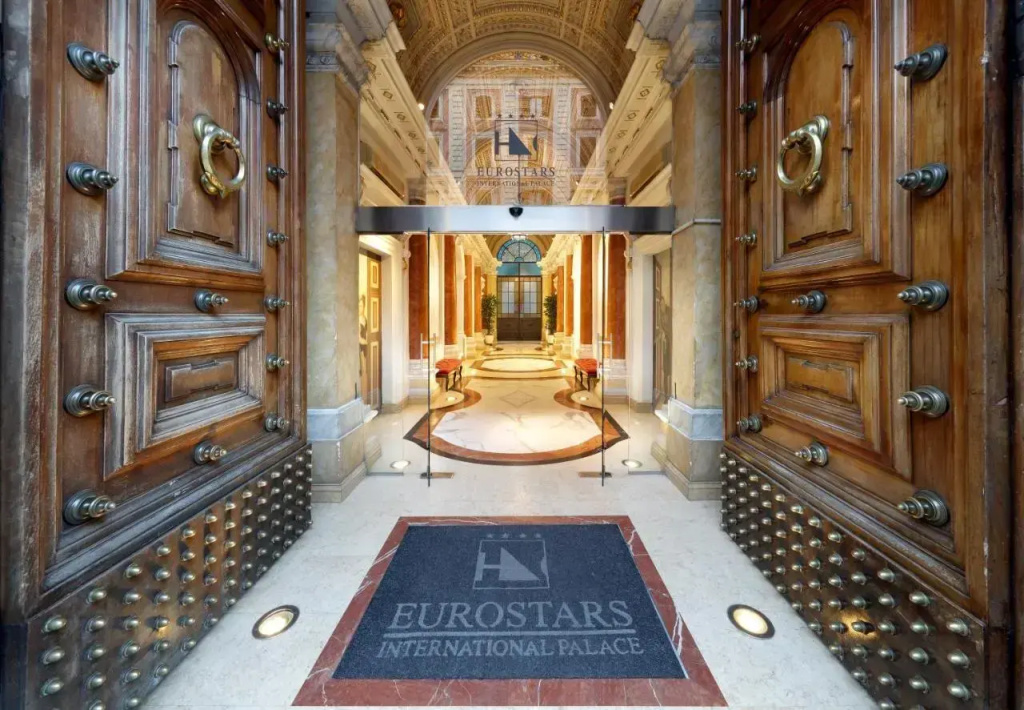 Exe International Palace