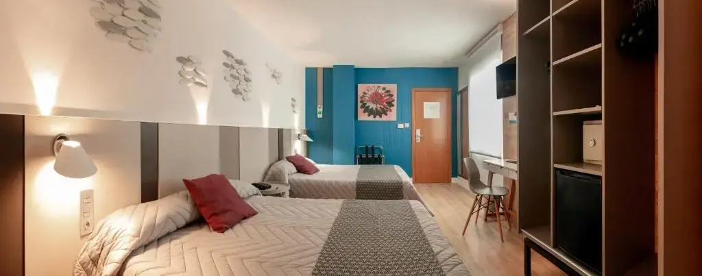 Basic Family room