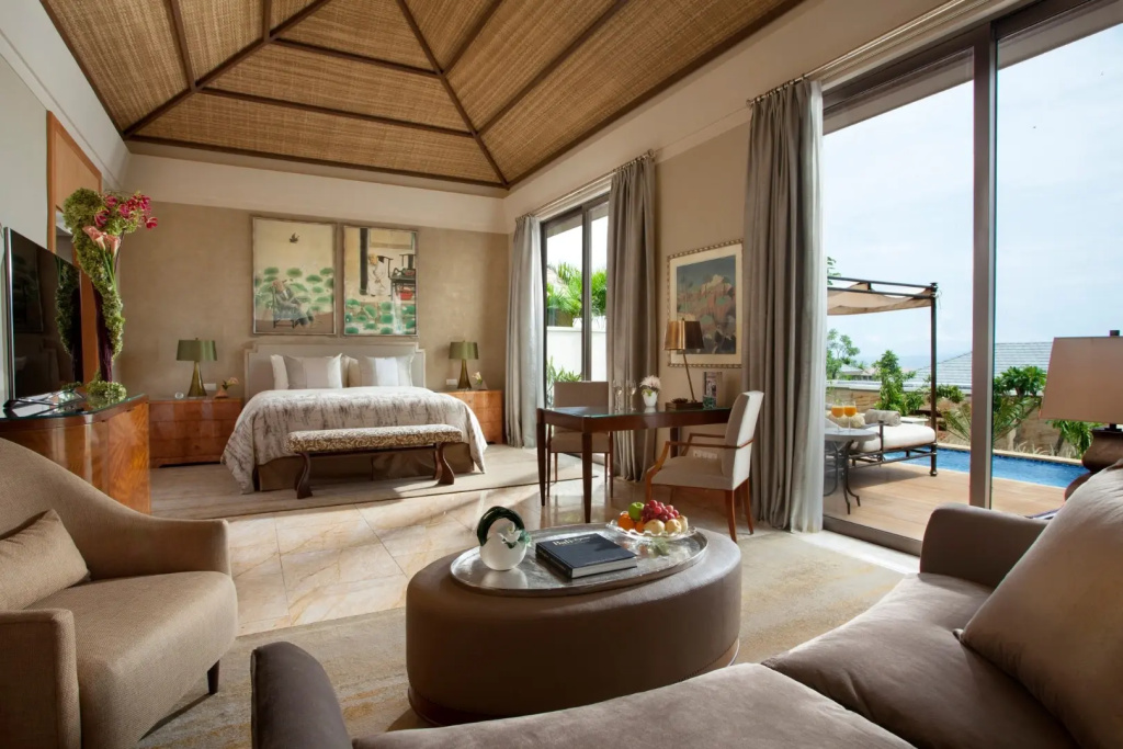 Quadruple Family Villa