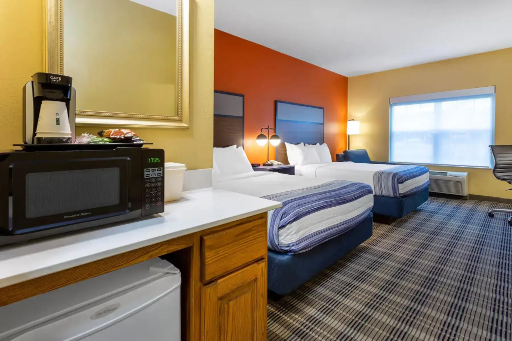 AmericInn by Wyndham Fulton Clinton - Chambres