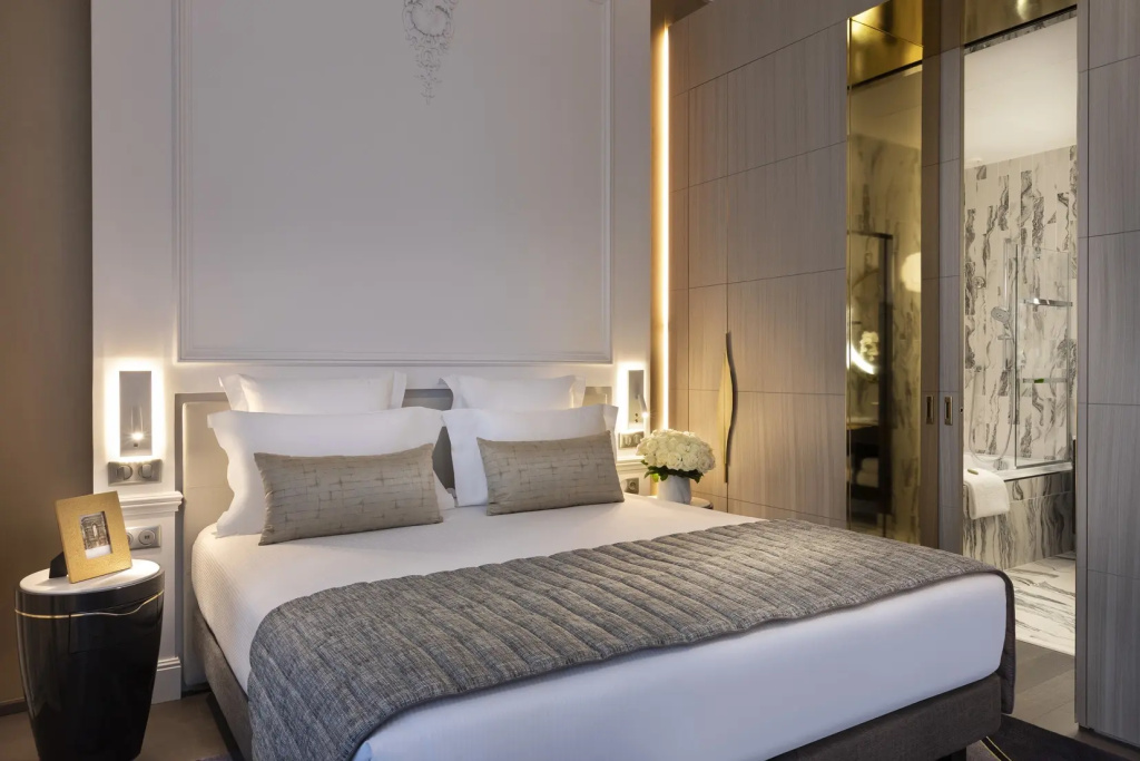 1 Bedroom Double Apartment (full double bed)