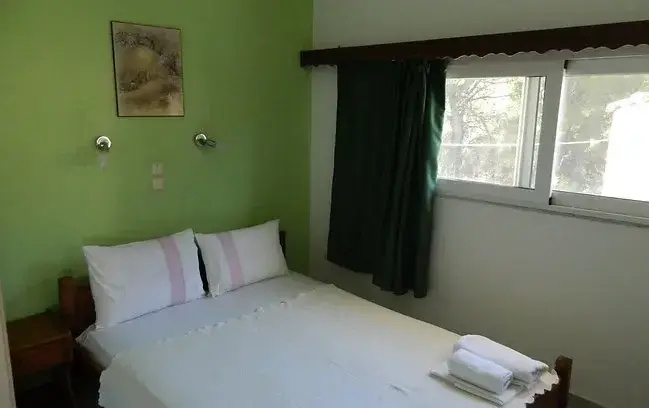 Apartment with garden view
