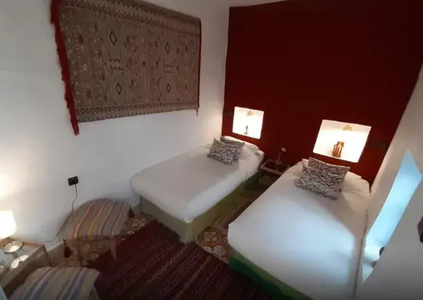 Basic Double room (twin beds)