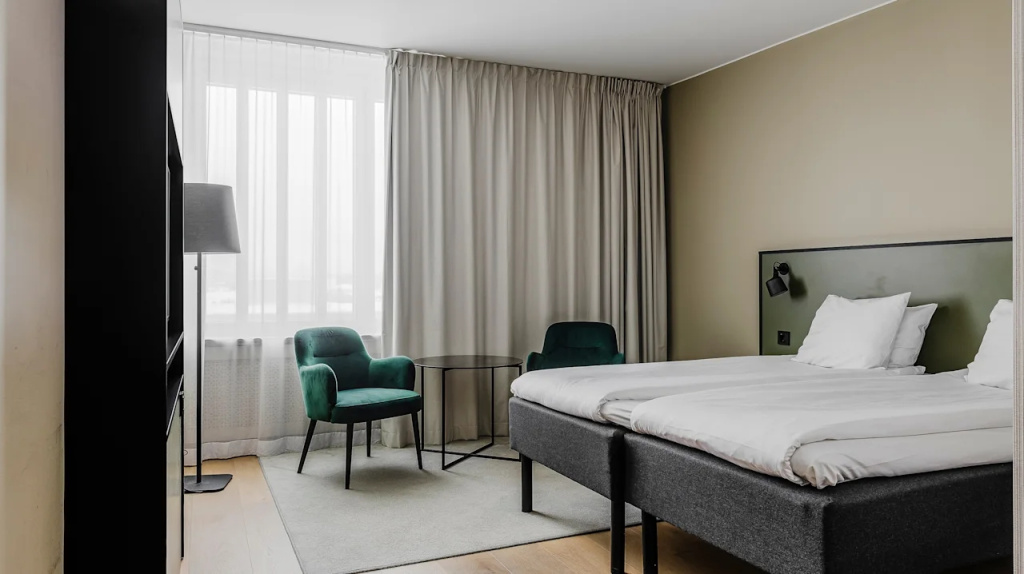 Superior room