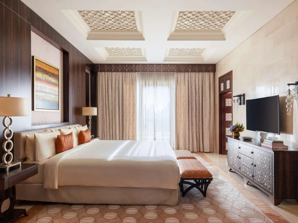 2 Bedrooms Middle Eastern Royal Suite
